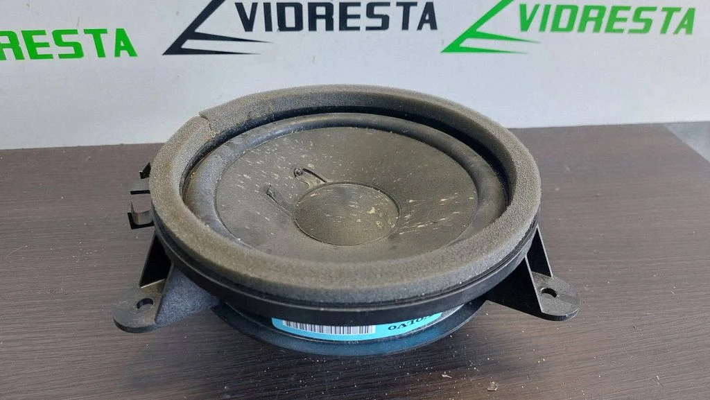 Rear door speaker – Volvo XC70 (2008-2013)
