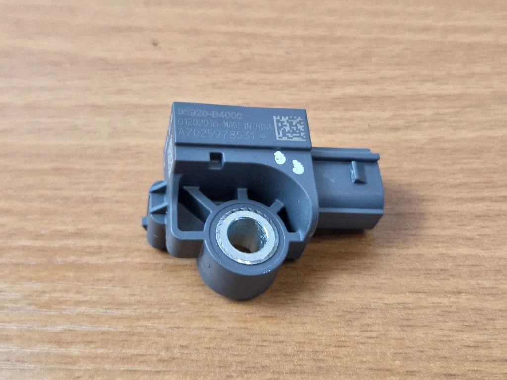 Airbag deployment crash/impact sensor 95920B4000