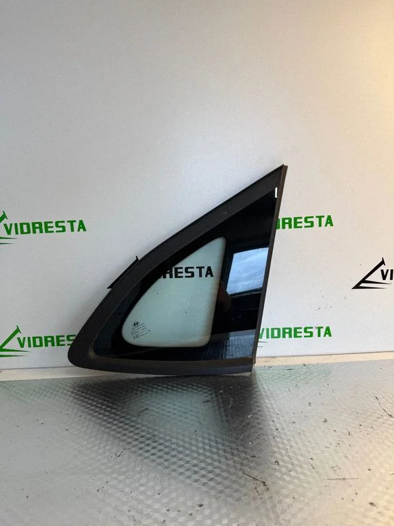 Rear side window 43R00107