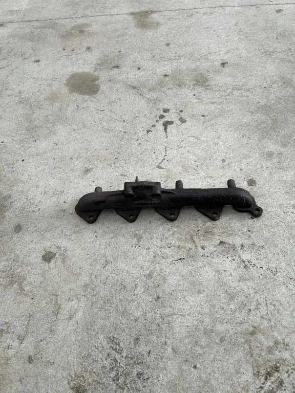 Exhaust manifold