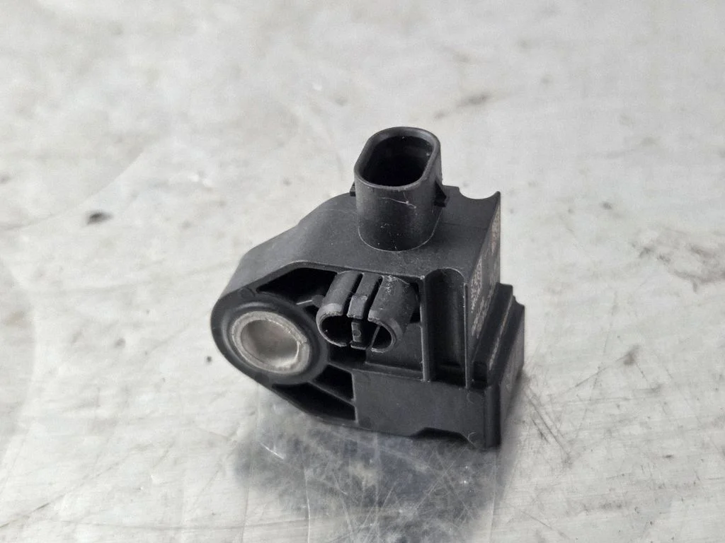 Drošības spilvenu trieciena sensors – Peugeot 3008 II (2016-2023)
