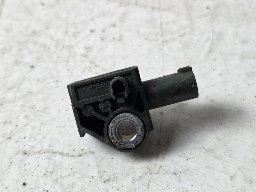 Airbag deployment crash/impact sensor A1729056000