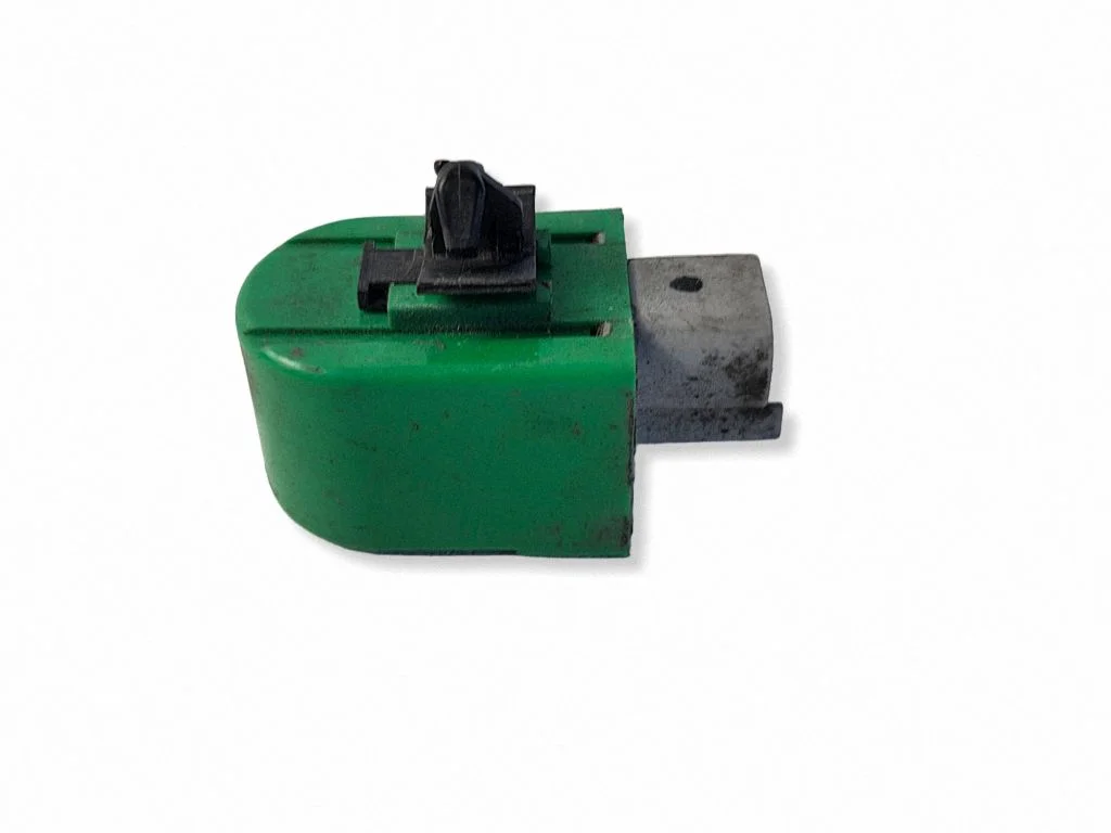 Airbag deployment crash/impact sensor 95710C1000