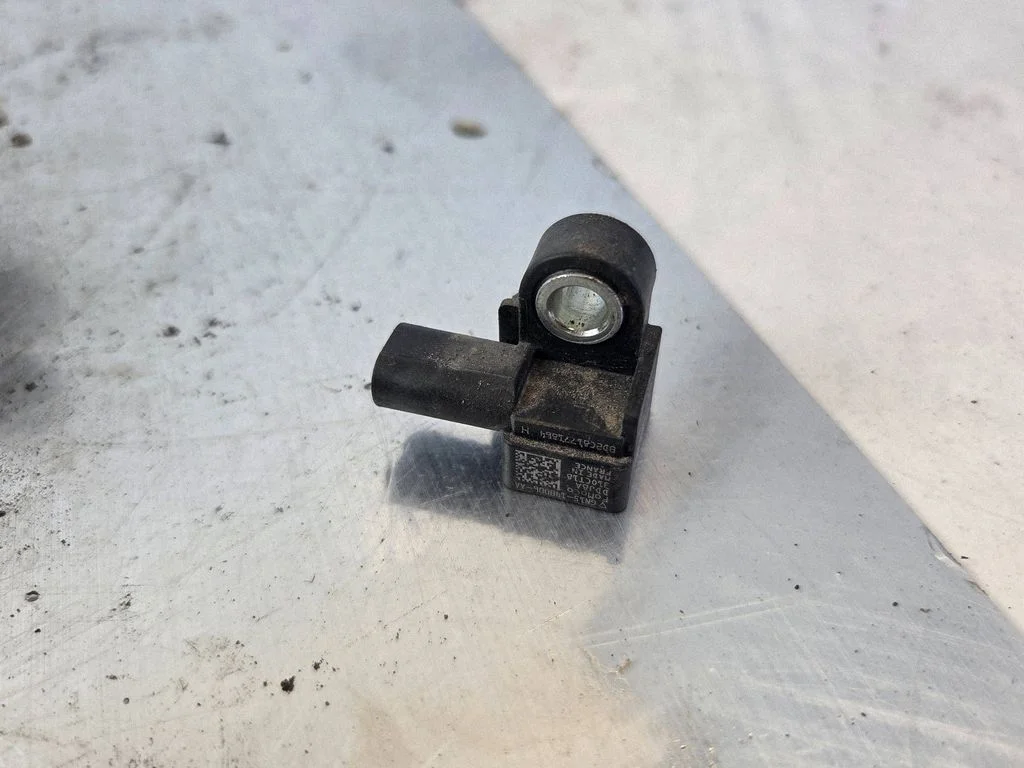 Airbag deployment crash/impact sensor A1825091415