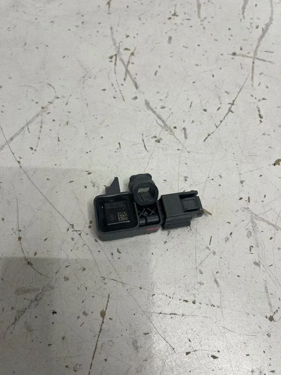 Airbag deployment crash/impact sensor 988300005R