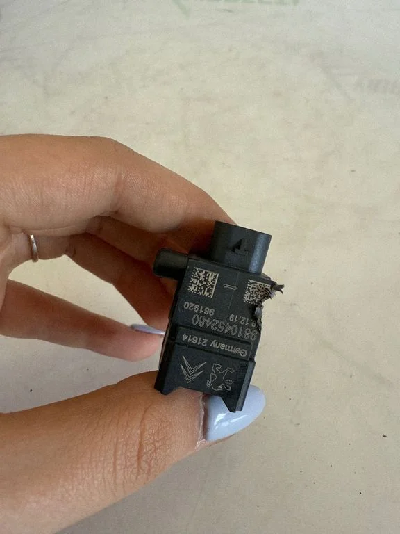 Airbag deployment crash/impact sensor 9810452480