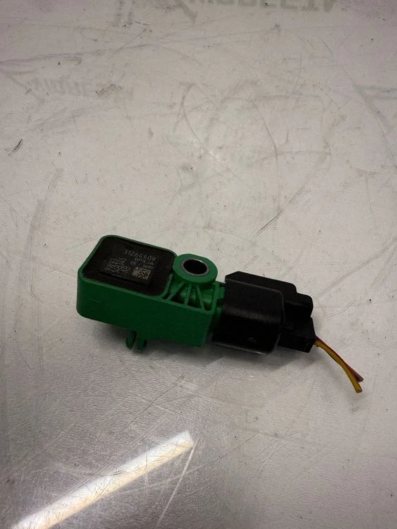 Drošības spilvenu trieciena sensors 31264409