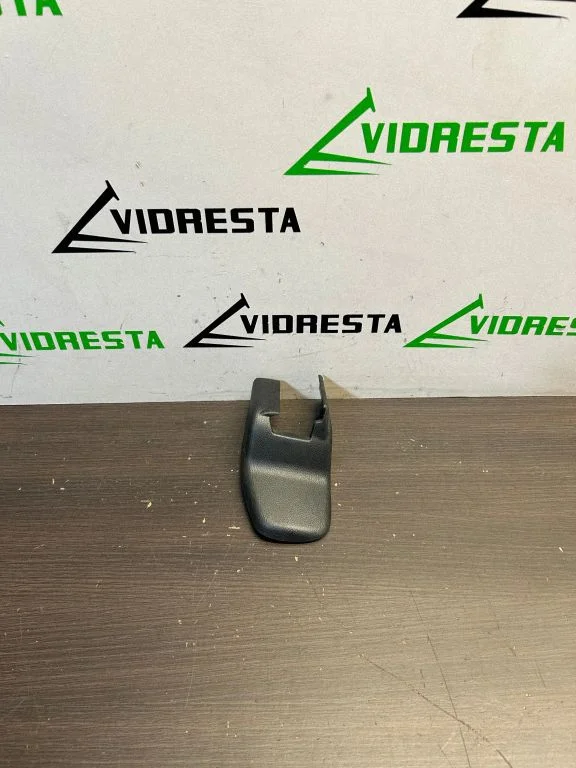 Esimese kõrvalistuja istme siini kate 81506T7AJ010M2