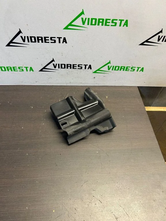 Muu kereosa 71117T8KG000