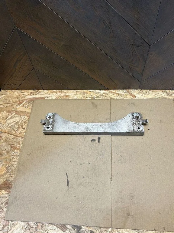 Muffler mount bracket/holder