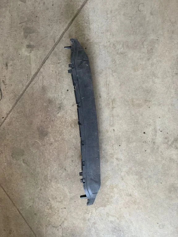 Front bumper support beam – Volvo XC60 (2009-2013)
