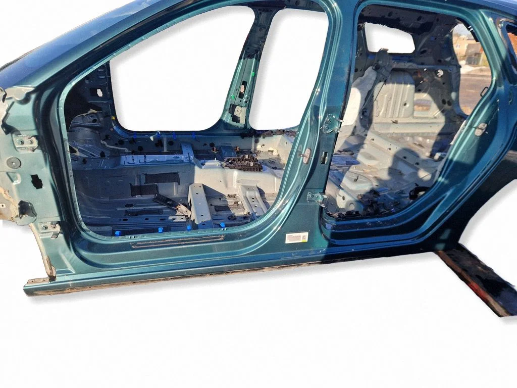 Esimene lävepakk (kereosa) – Peugeot 308 (2021-)