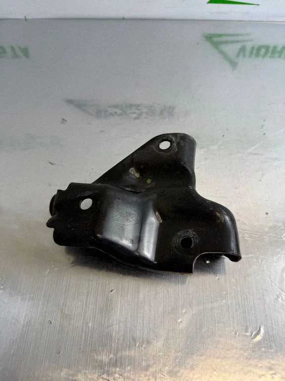 Other engine bay part – Honda CR-V (2013-2016)