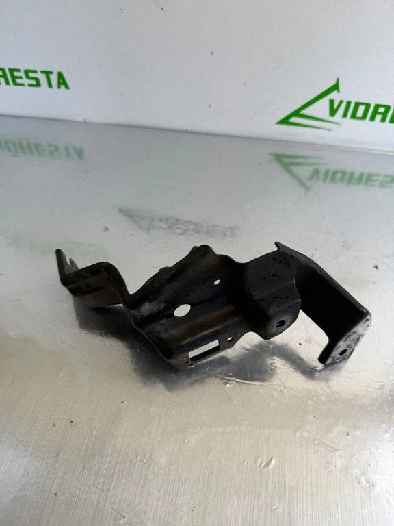 Other engine bay part – Honda CR-V (2013-2016)
