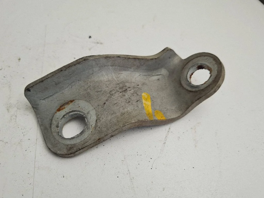 Other engine bay part – Honda CR-V (2013-2016)