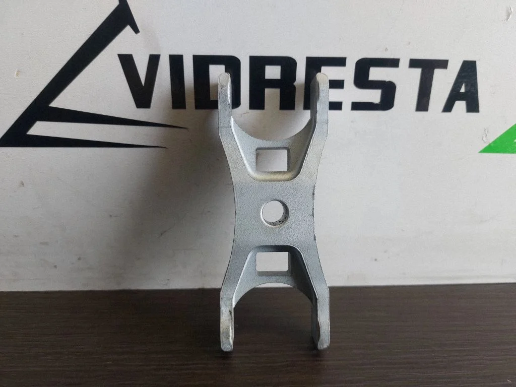 Fuel Injector clamp holder