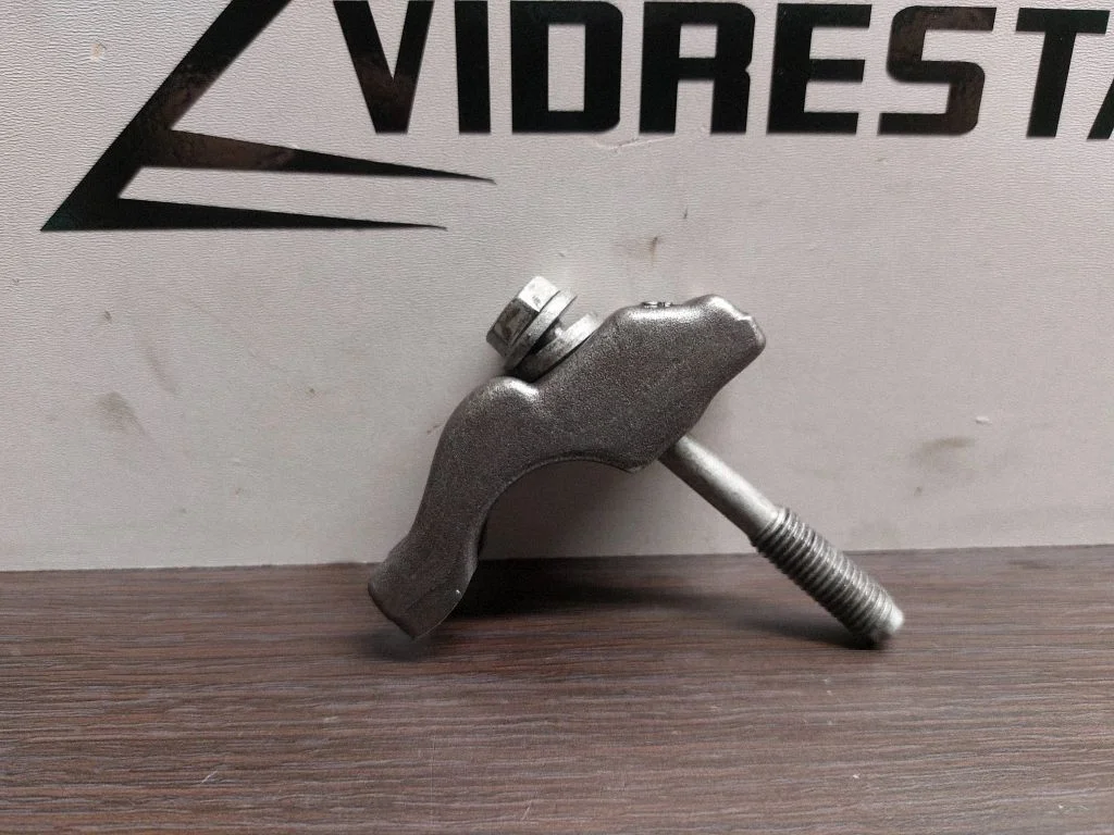 Fuel Injector clamp holder – Opel Astra J (2010-2015)