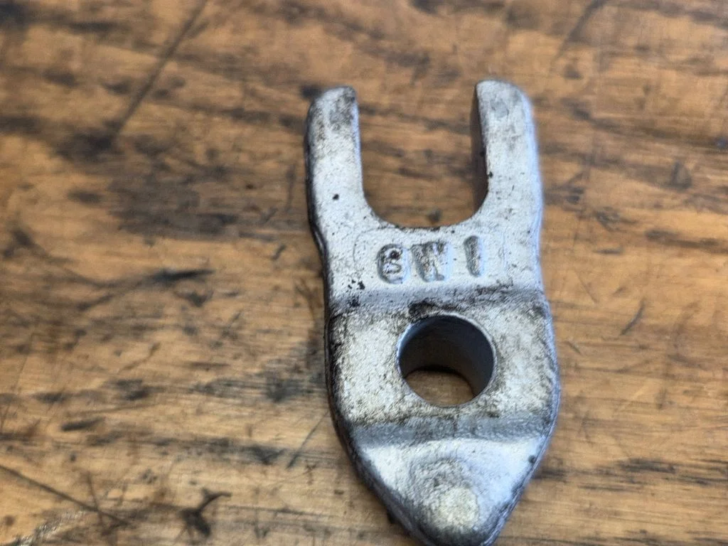 Fuel Injector clamp holder