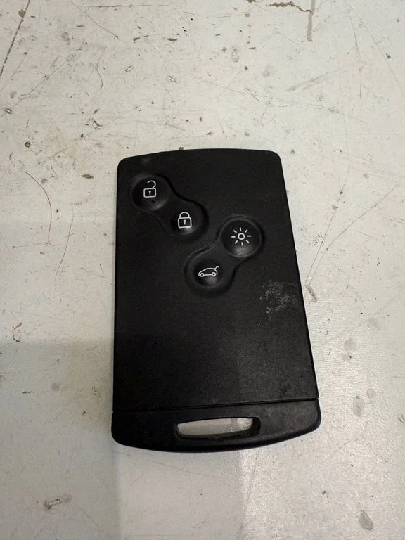 Ignition key/card – Renault Scenic III - Grand scenic III (2009-2016)