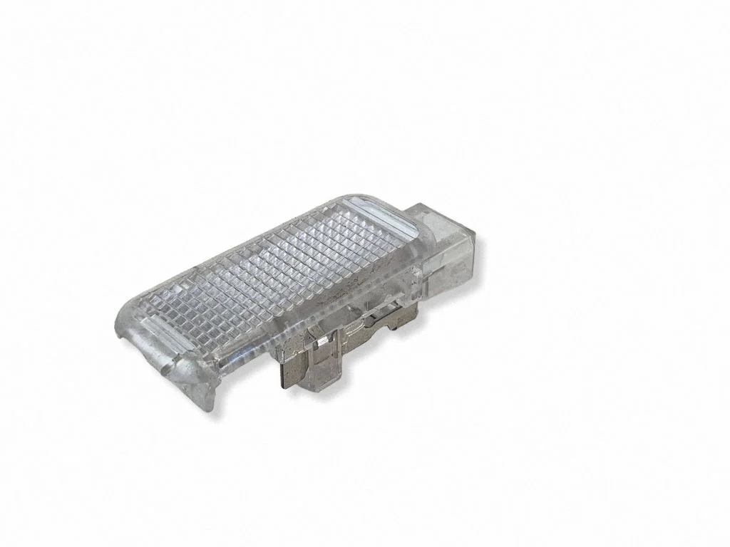 Inna lampka wnętrza 3B094741