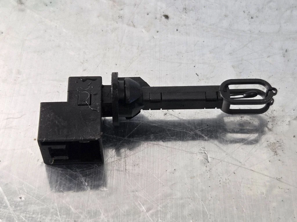 Salongi temperatuuri andur A64000800