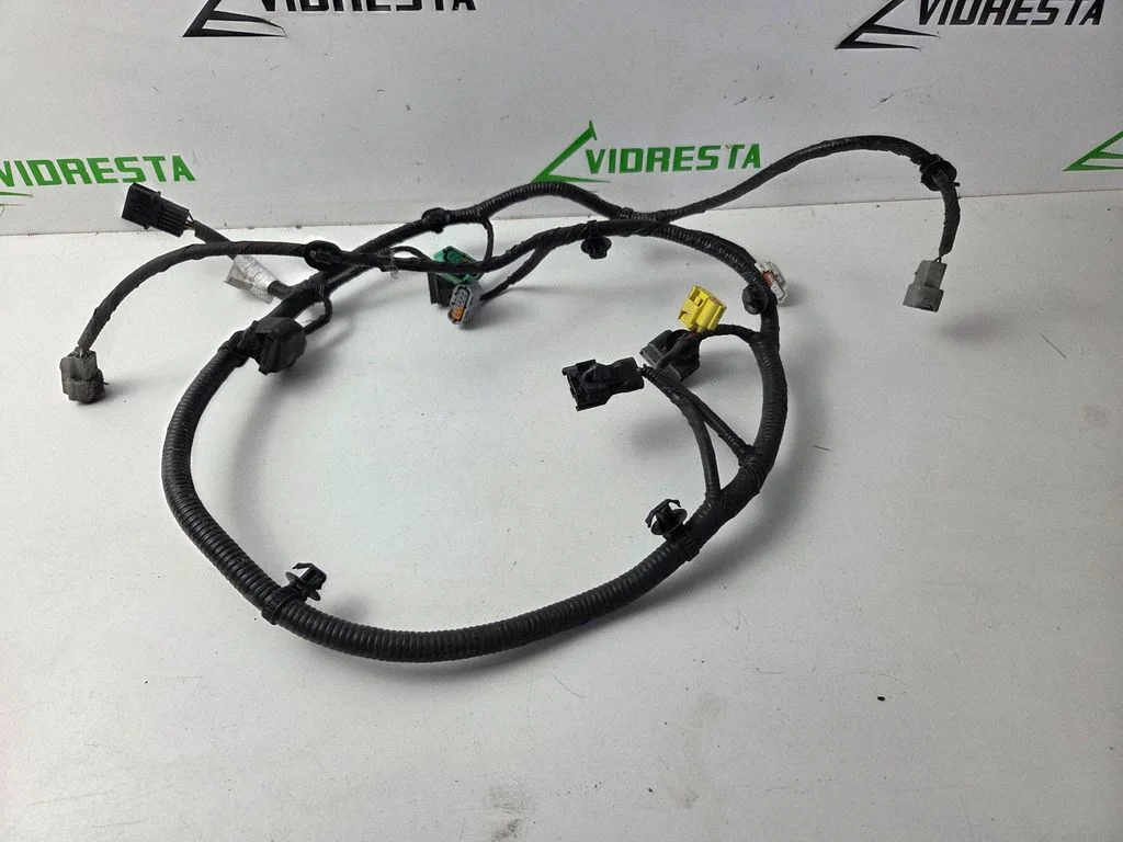 Parking sensor (PDC) wiring loom 91880Q0100