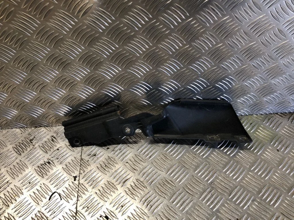 Poritiiva otsaliist 841593W000