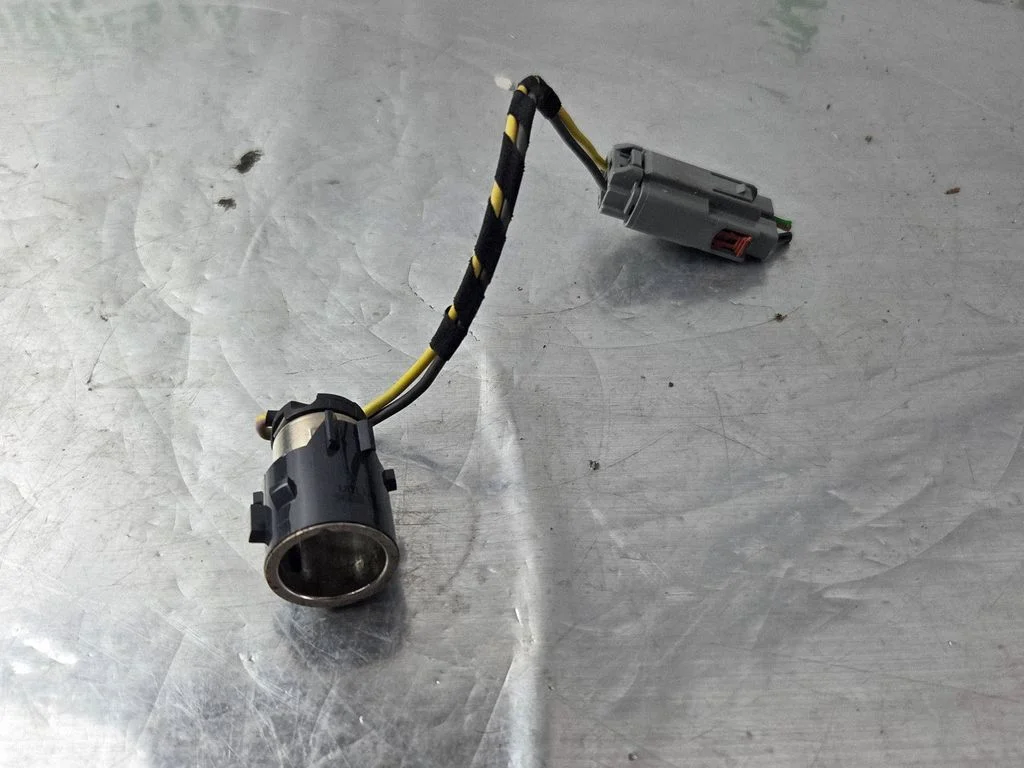 12 V Socket (front) – Volvo XC60 (2009-2013)