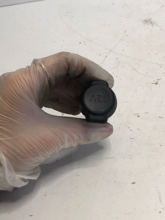 12 V Socket (front) – Opel Corsa F (2019-)