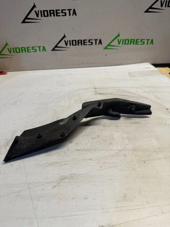 Poritiiva otsaliist 74221T7A0001C2