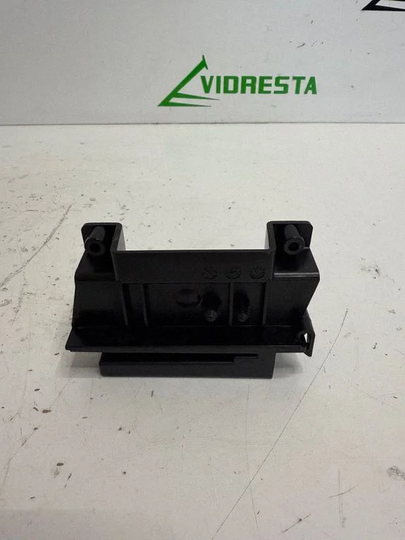 Keyless system antenna – Jaguar XF X250 (2007-2015)