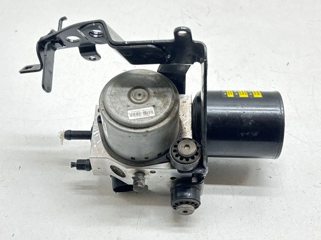 Pompa ABS 58600A8000