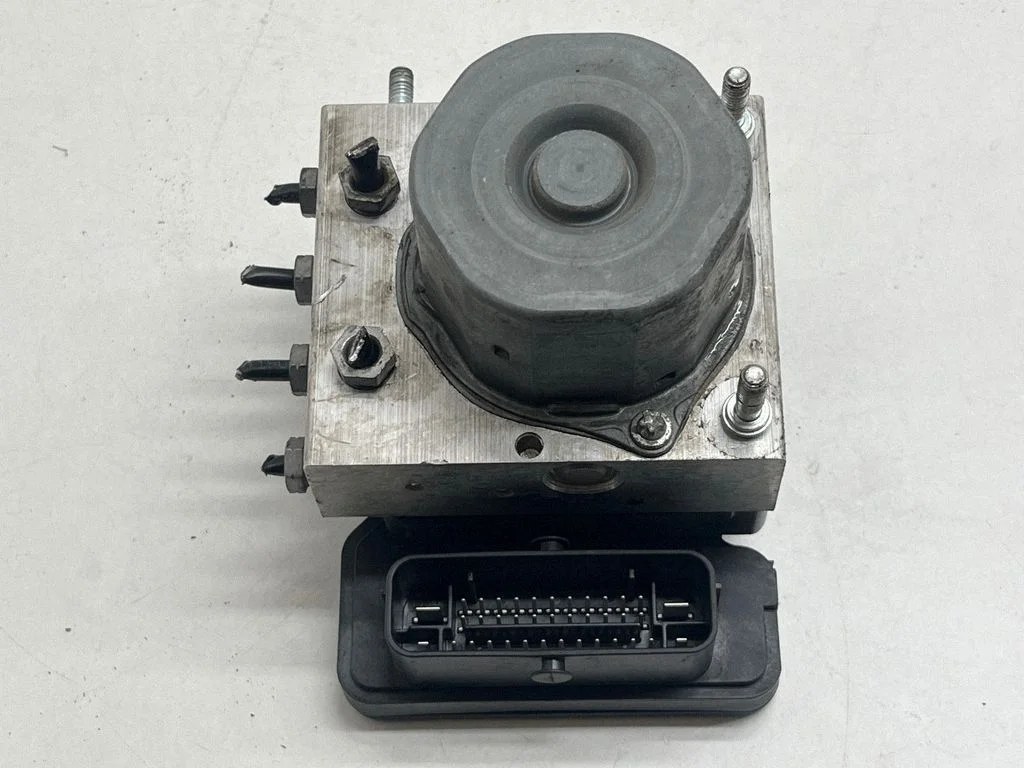ABS block A0004313700