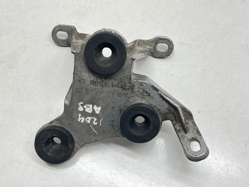 ABS pump bracket A2044300110