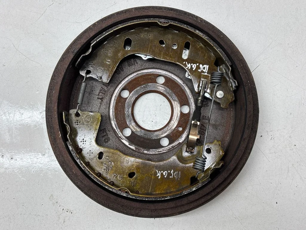 Drum brake (rear) 1EA609617E