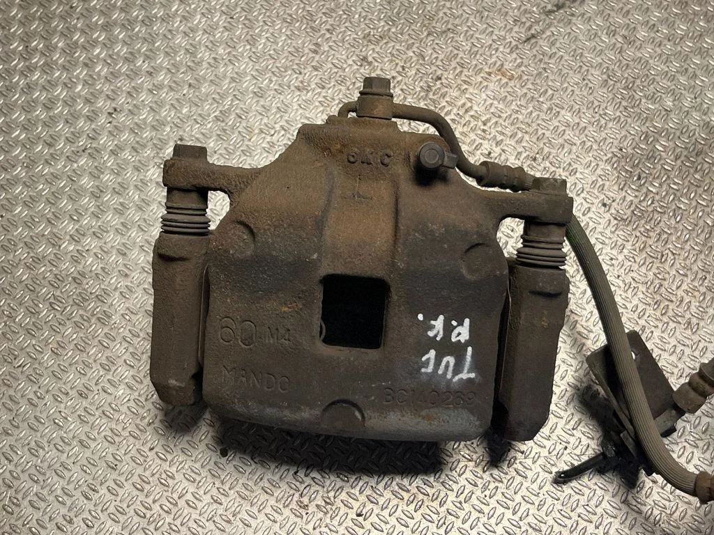 Front brake caliper BC140269