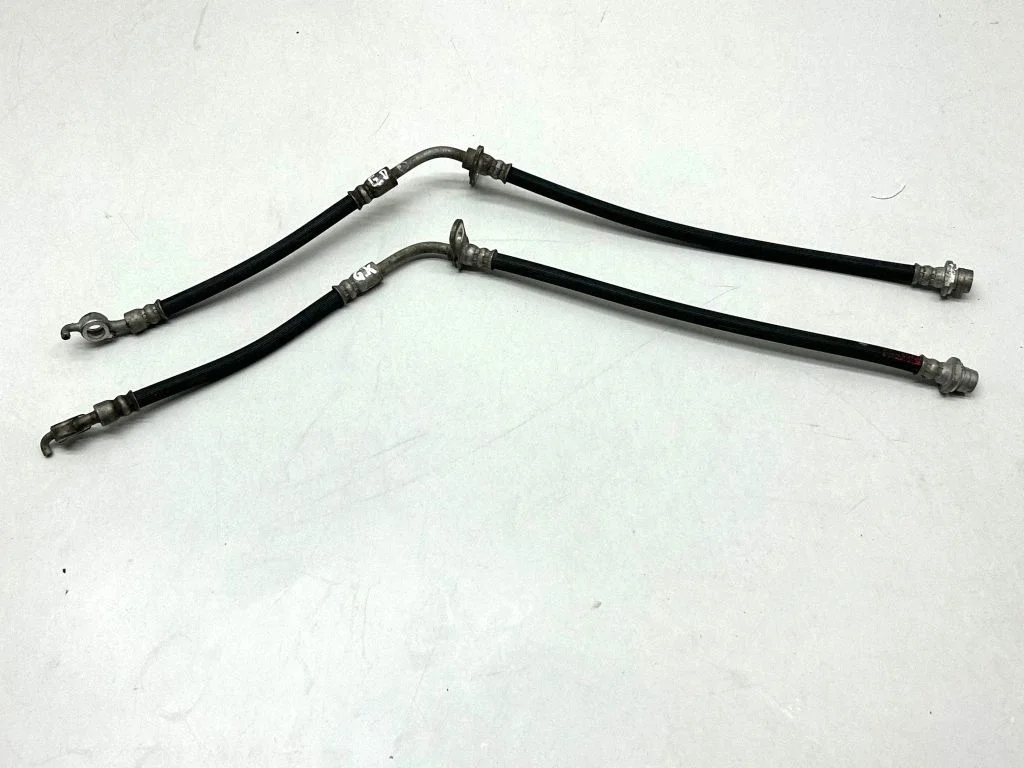 Brake line pipe/hose – rear