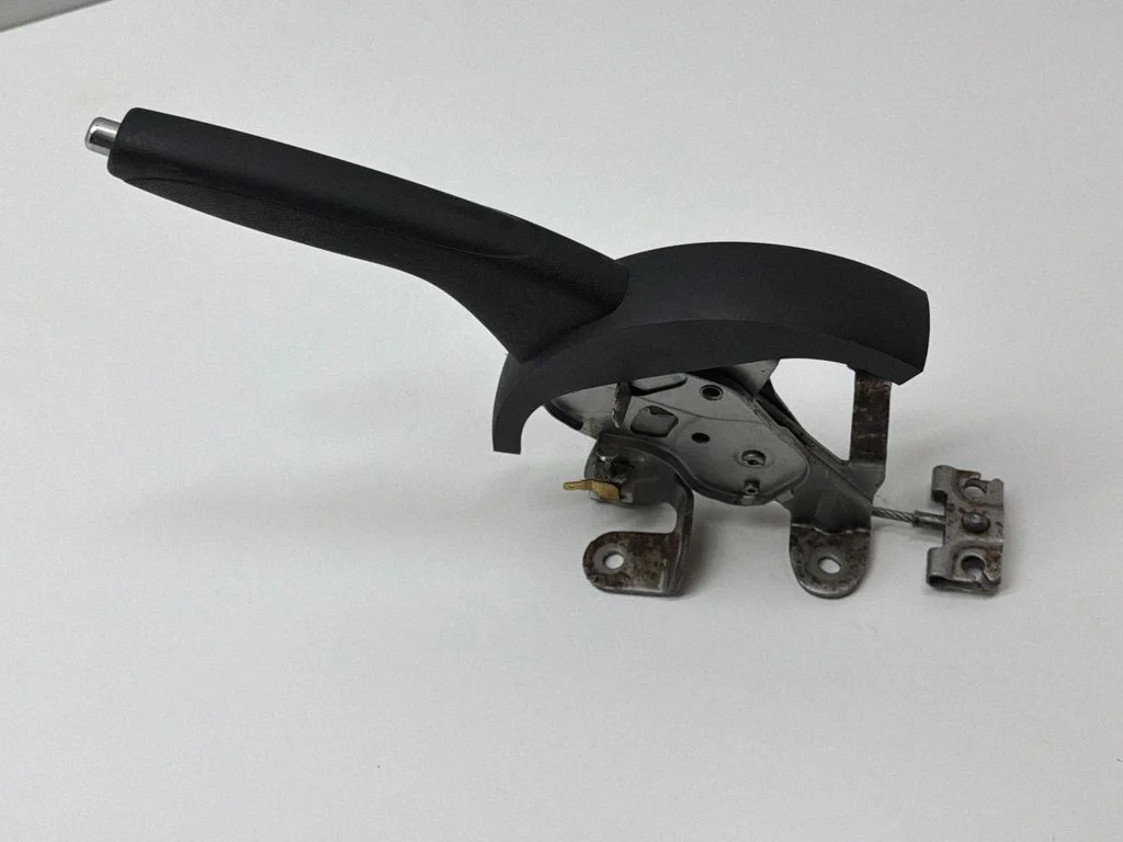 Käsipiduri mehhanism (salongis) 107B – Nissan Note (E12) (2014-2016)