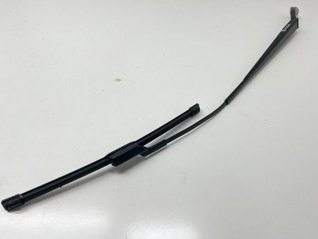 Front wiper blade arm 7N1955410B