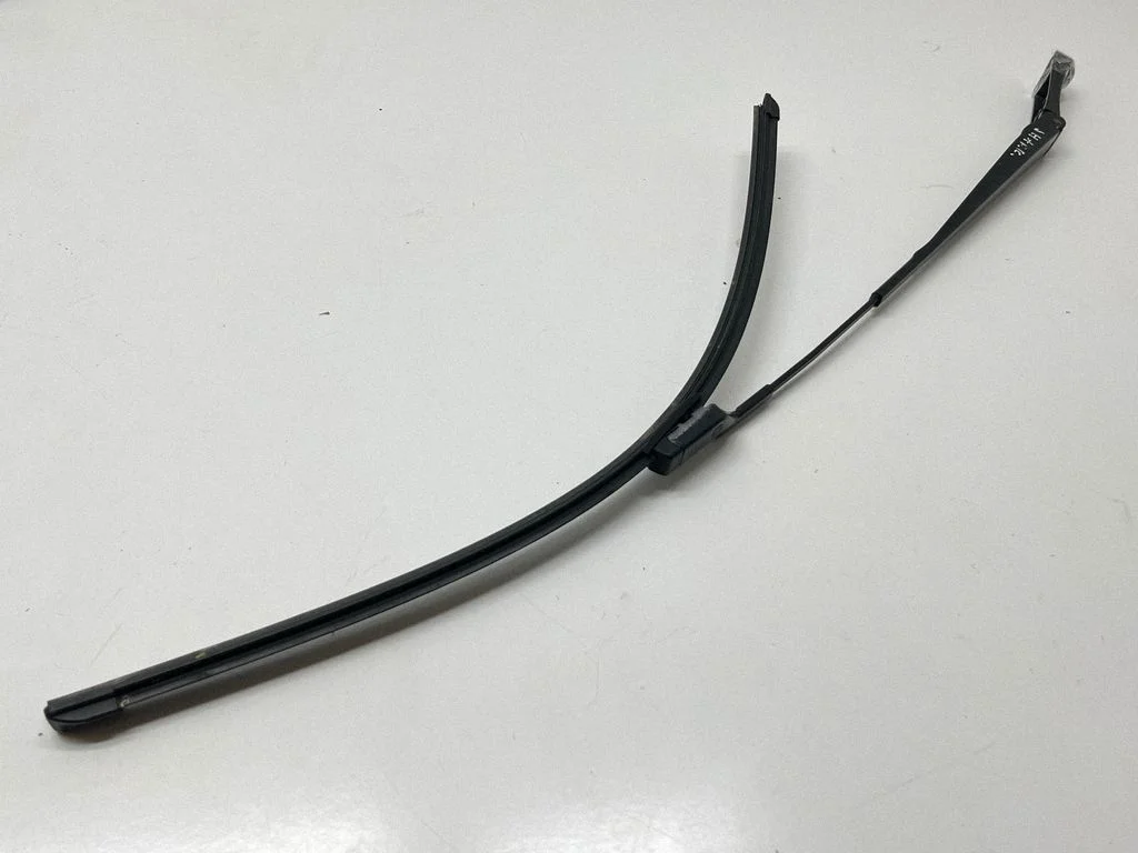 Windshield/front glass wiper blade 7N1955409A