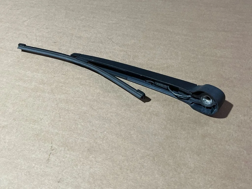 Rear wiper blade arm – Volkswagen Cross Touran II (2015-)