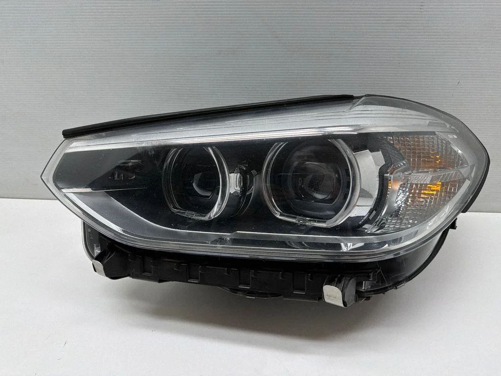 Headlight/headlamp 8739651