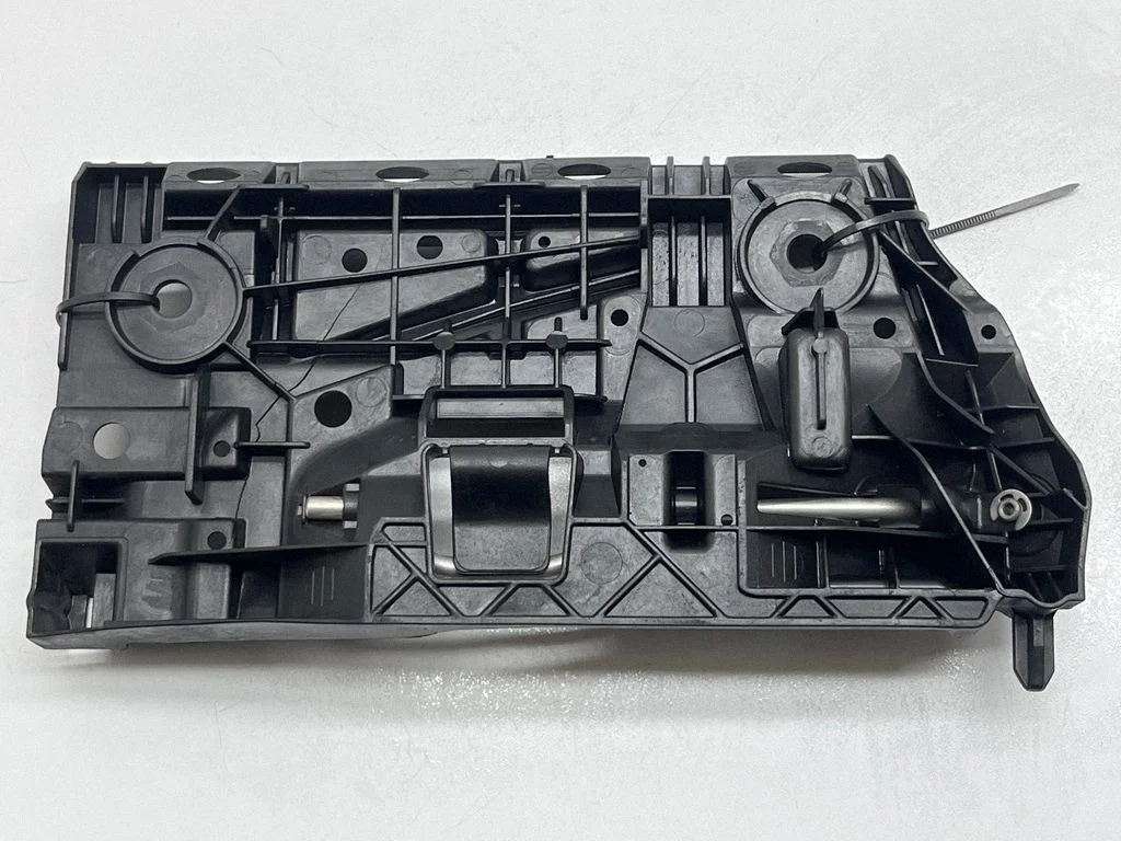 Headlight/headlamp mounting bracket 97063107351