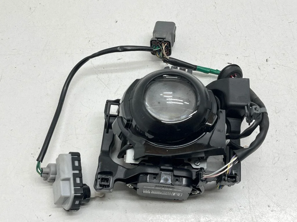 Headlight part 370001529T
