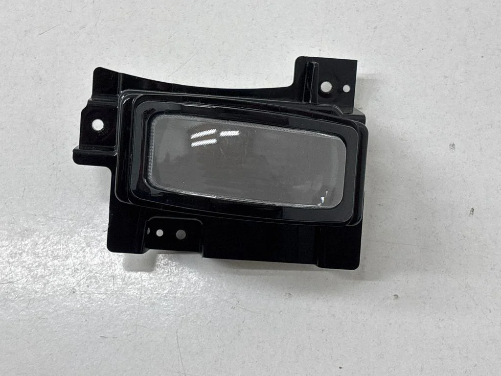Headlight part – front right