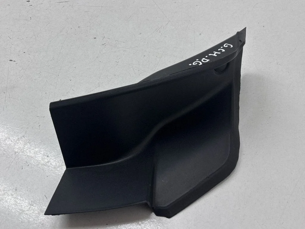Tail light part 68466580AB