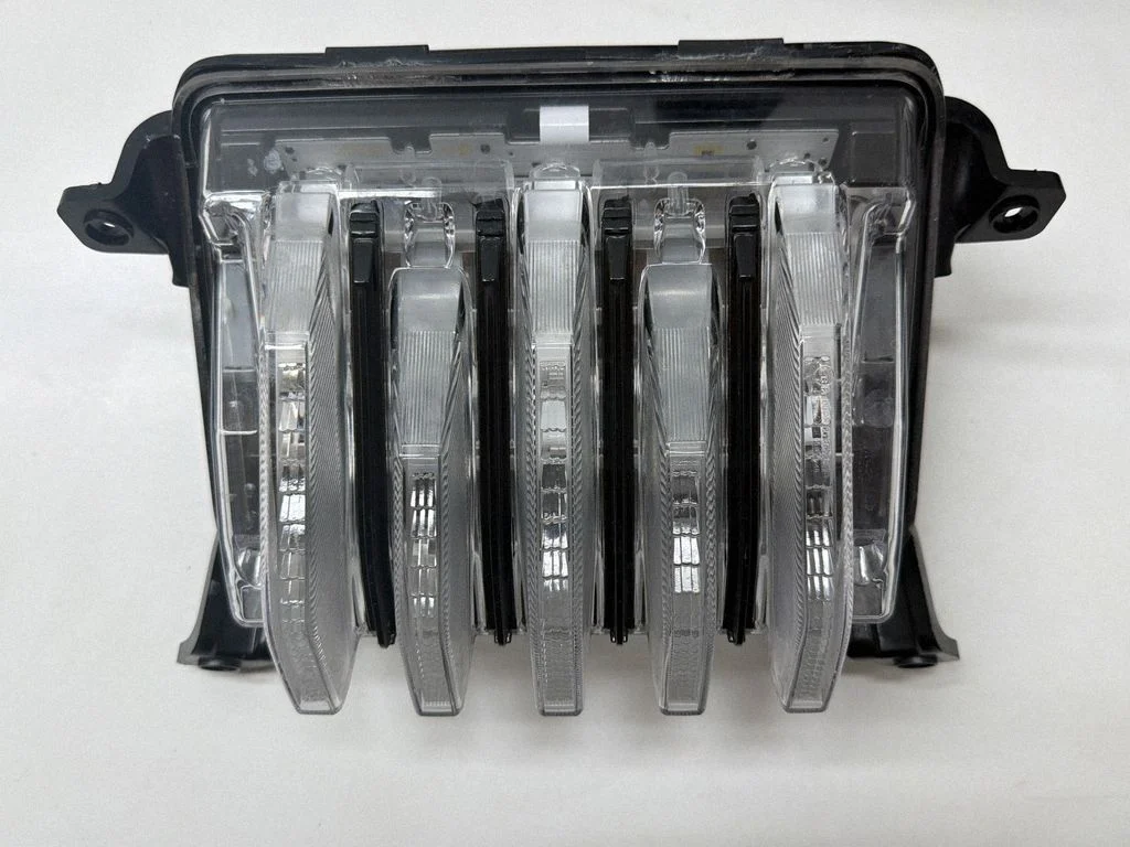 Papildu stopgaismas lukturis 92405CV410