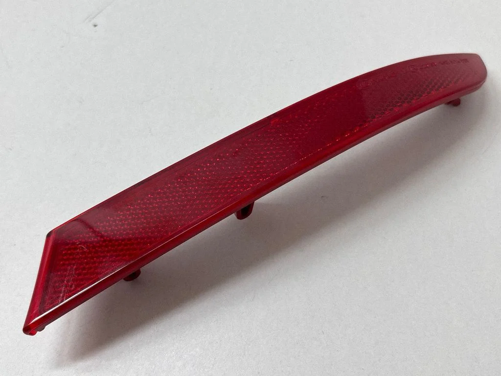 Rear tail light reflector 7857004