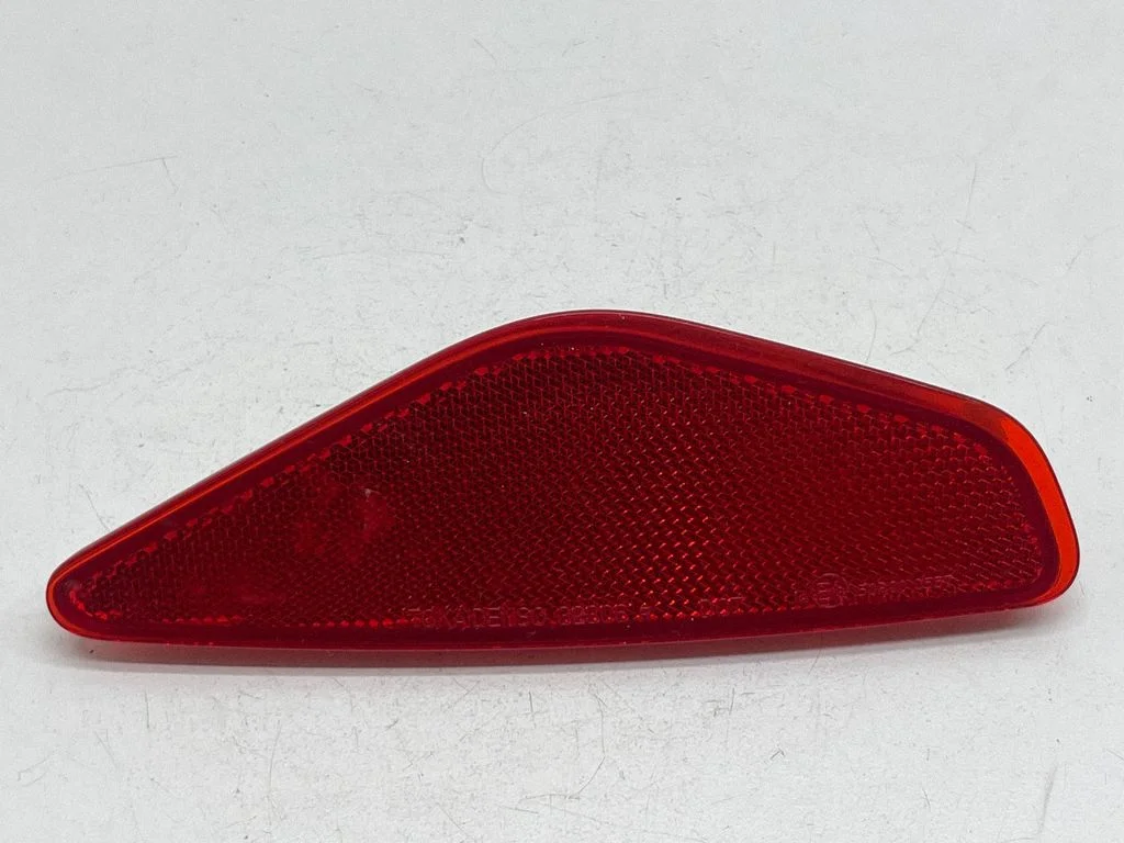Rear tail light reflector 32306R