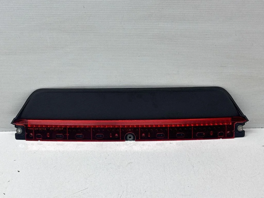 Third/center stoplight – Porsche Panamera (970) (2009-2017)